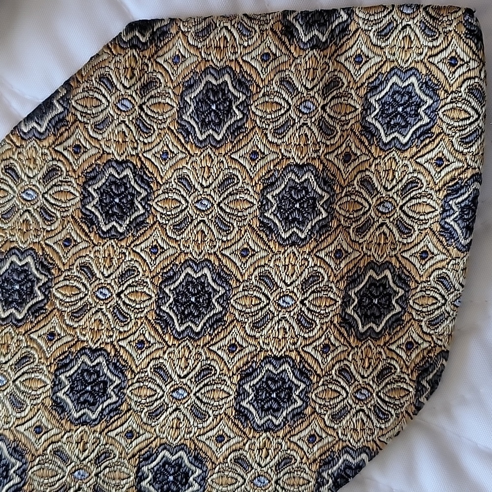 Robert Talbott Gold And Gray Patterned Tie - image 1